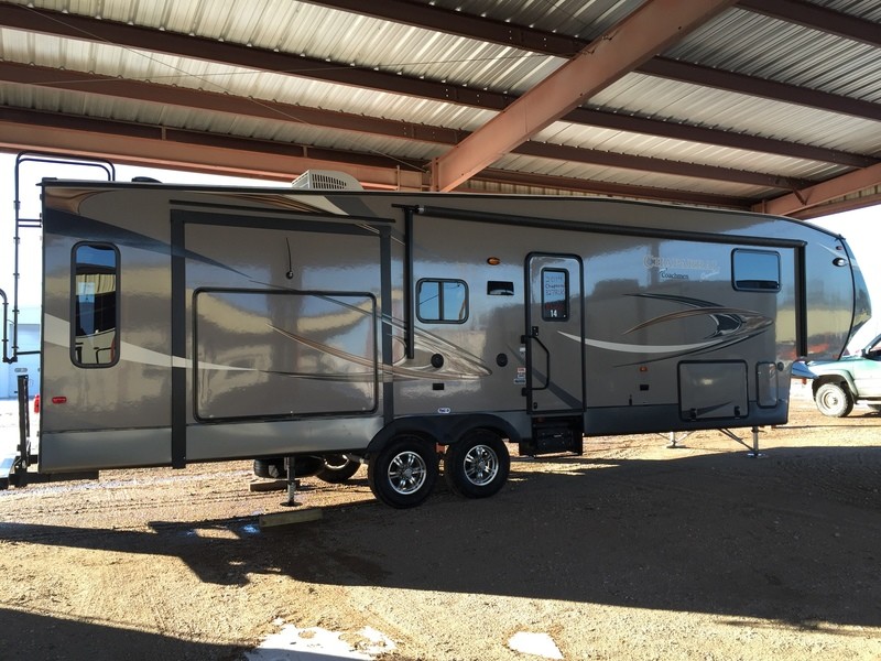 2014 Coachmen Chaparral Signature 327RLKS