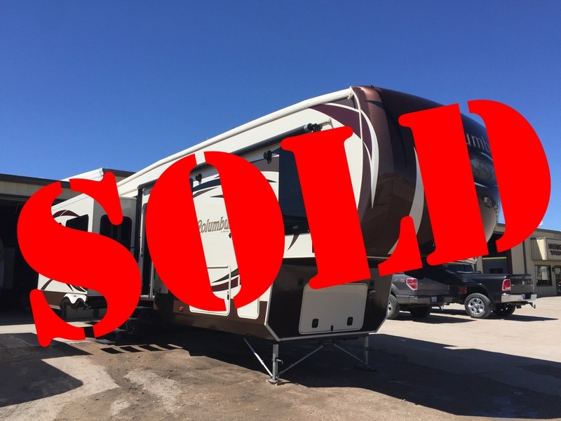 2015 Palamino Colombus 375RL