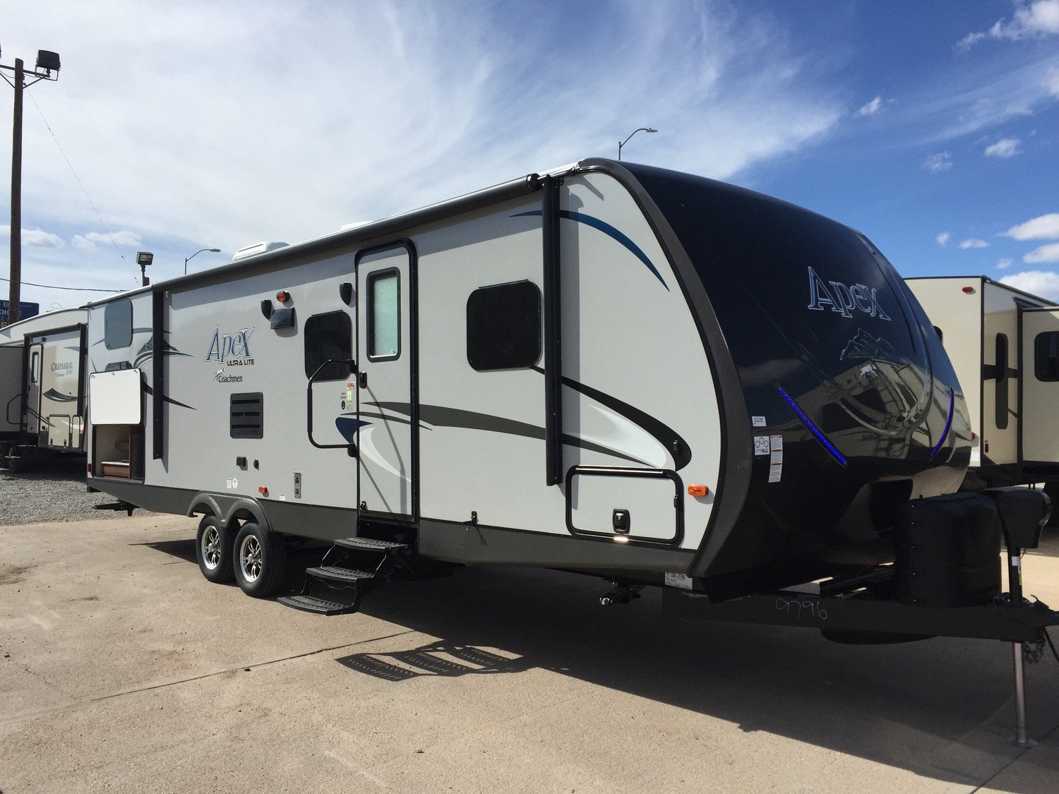 2017 Coachmen Apex 289TBSS