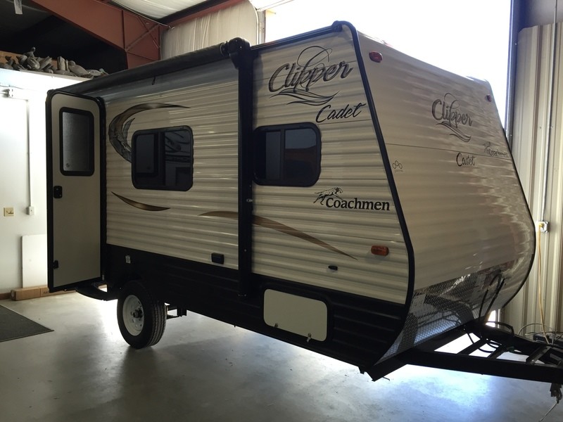 2017 Coachmen Clipper Cadet 16CFB