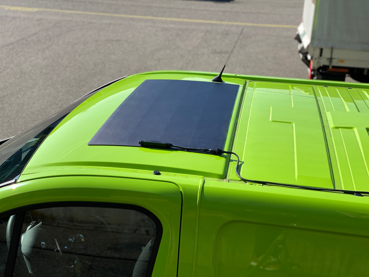 Solarpower 110W Set Plug&amp;Play für alle Campingbusse ohne C-Schiene