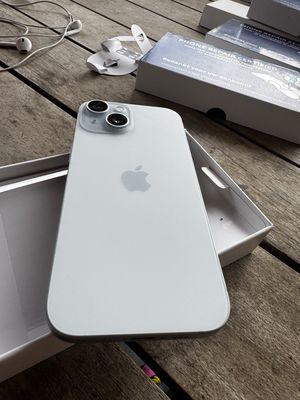 Apple iPhone 15 128GB