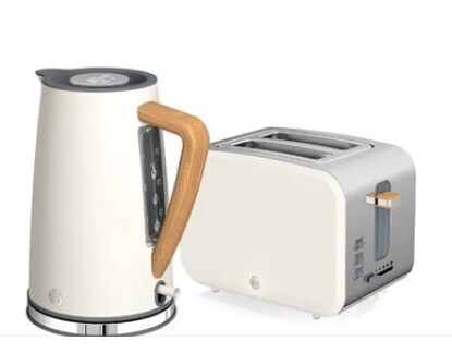SWAN 1,7 Litre Cordless Kettle &amp; 2 Slice Toaster