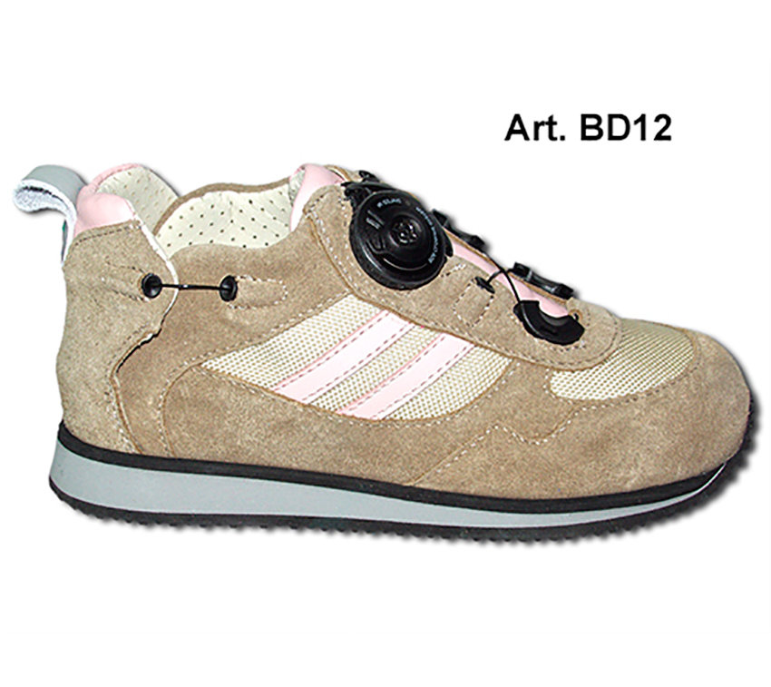 BUDDY - beige / pink - PERFORATED lining - Flat heel