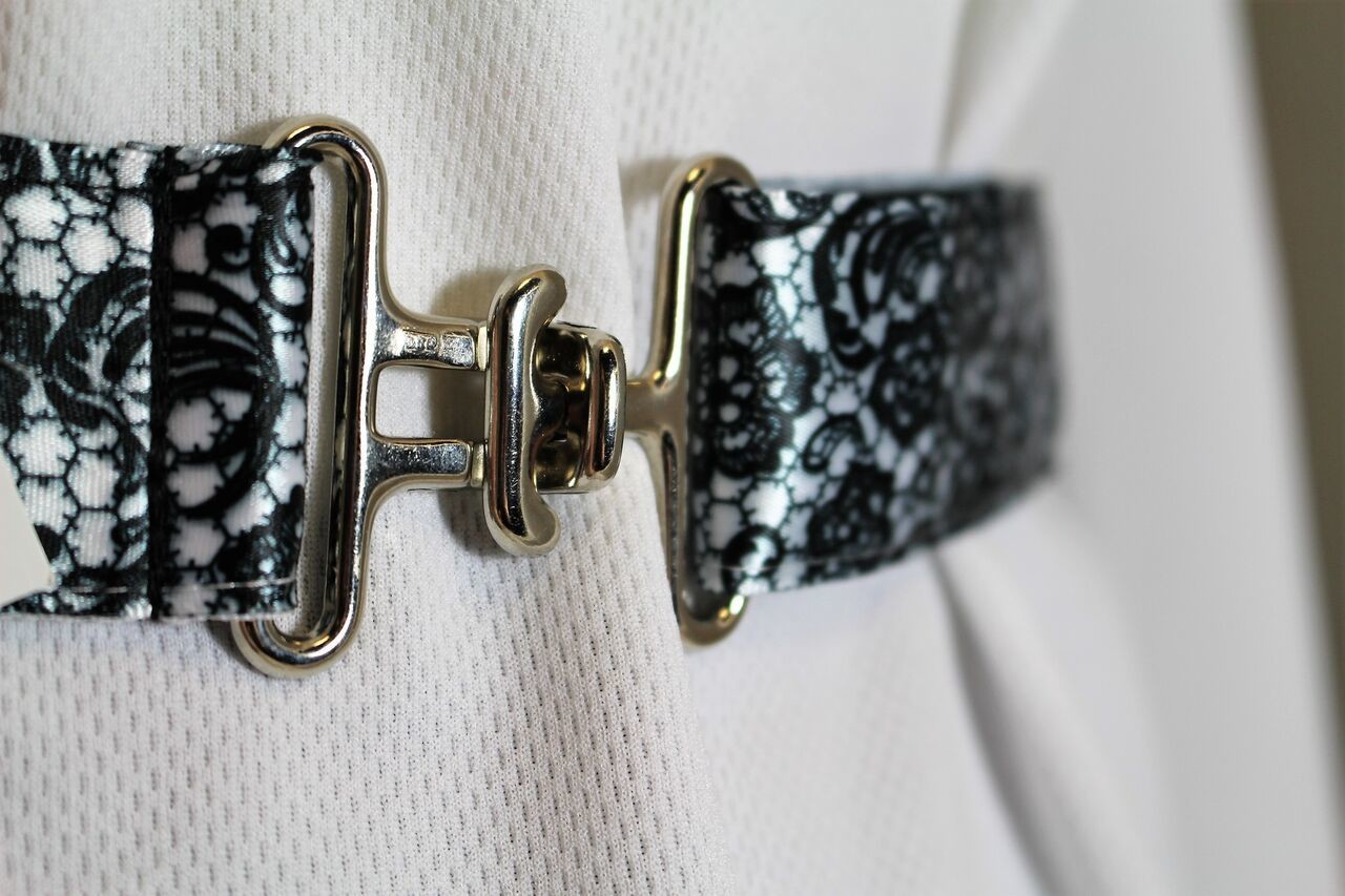 Anne Ryan Ribbon Belt, Black &amp; White Floral Design, 1.5&quot; Wide