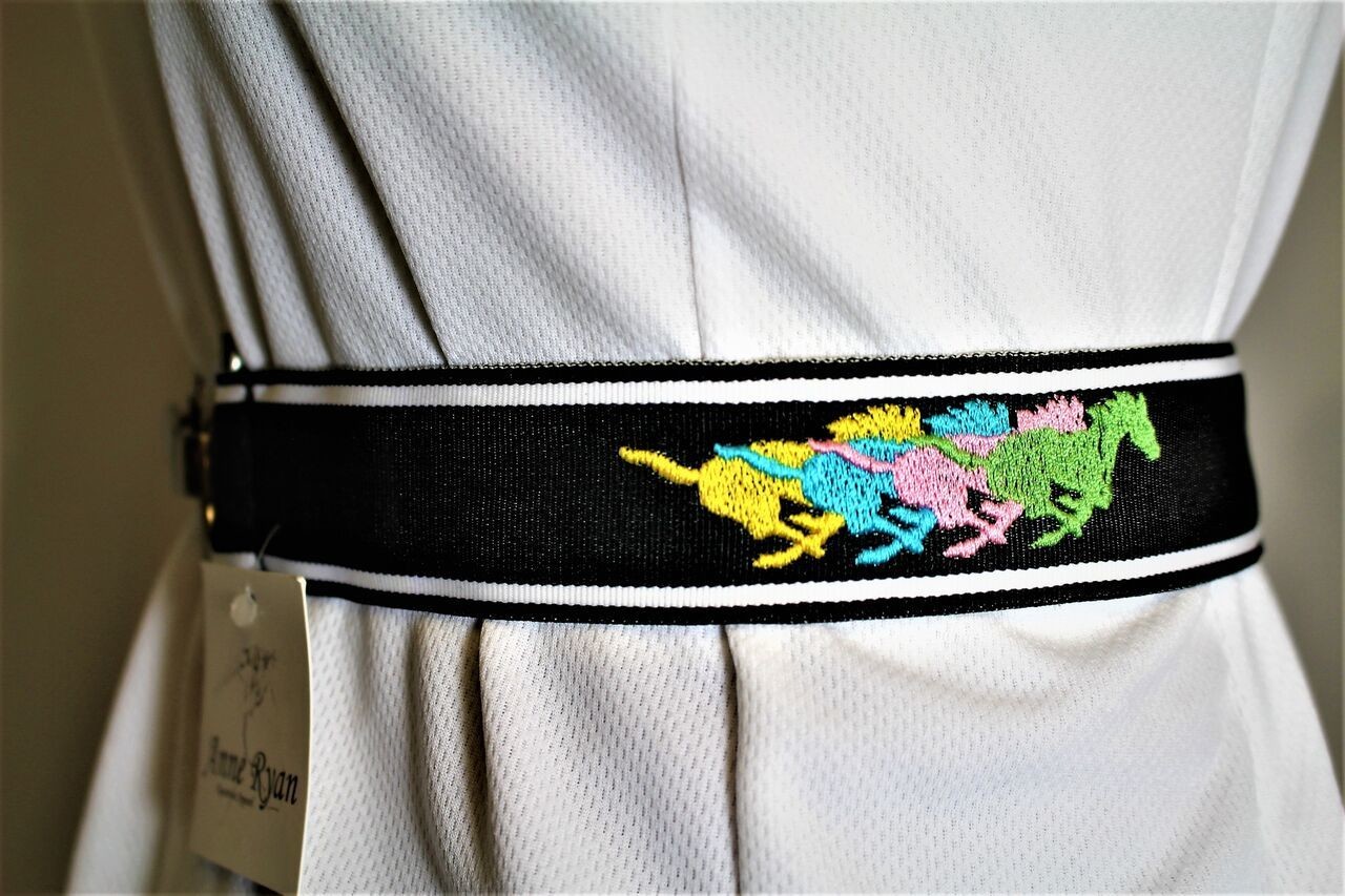 Anne Ryan Multi-Colored Horse Embroidered Black &amp; White 1.5&quot; Wide Belt