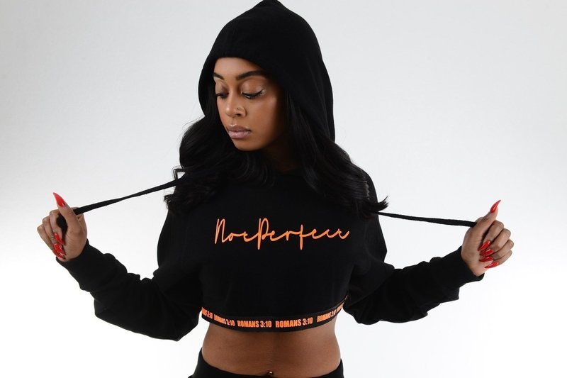 NOTPERFECT BANDED CROP HOODIE
