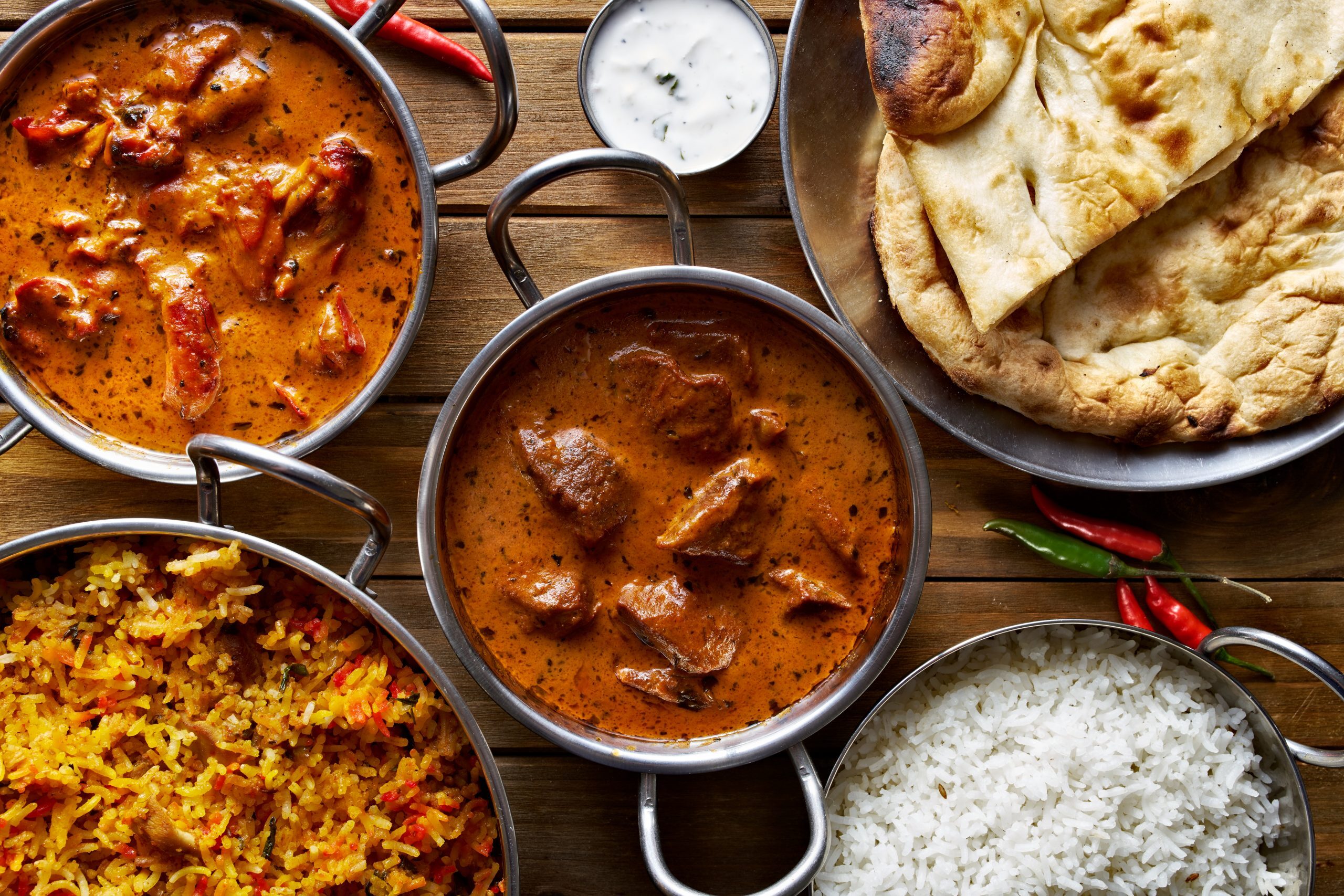 Карри еда. Индийская кухня бириани. Индийская кухня карри. Curry индийская кухня. НААН индийская кухня.