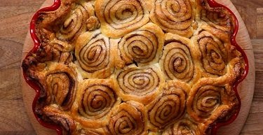 Cinnamon Swirl Apple Pie - whole 9&quot;
