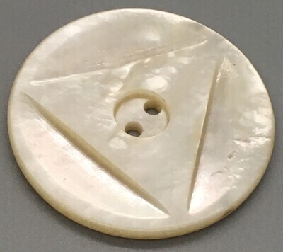 Large Carved Pearl, 37mm