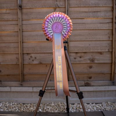 PET CLASS 1: BEST MAGAZINE SHOT