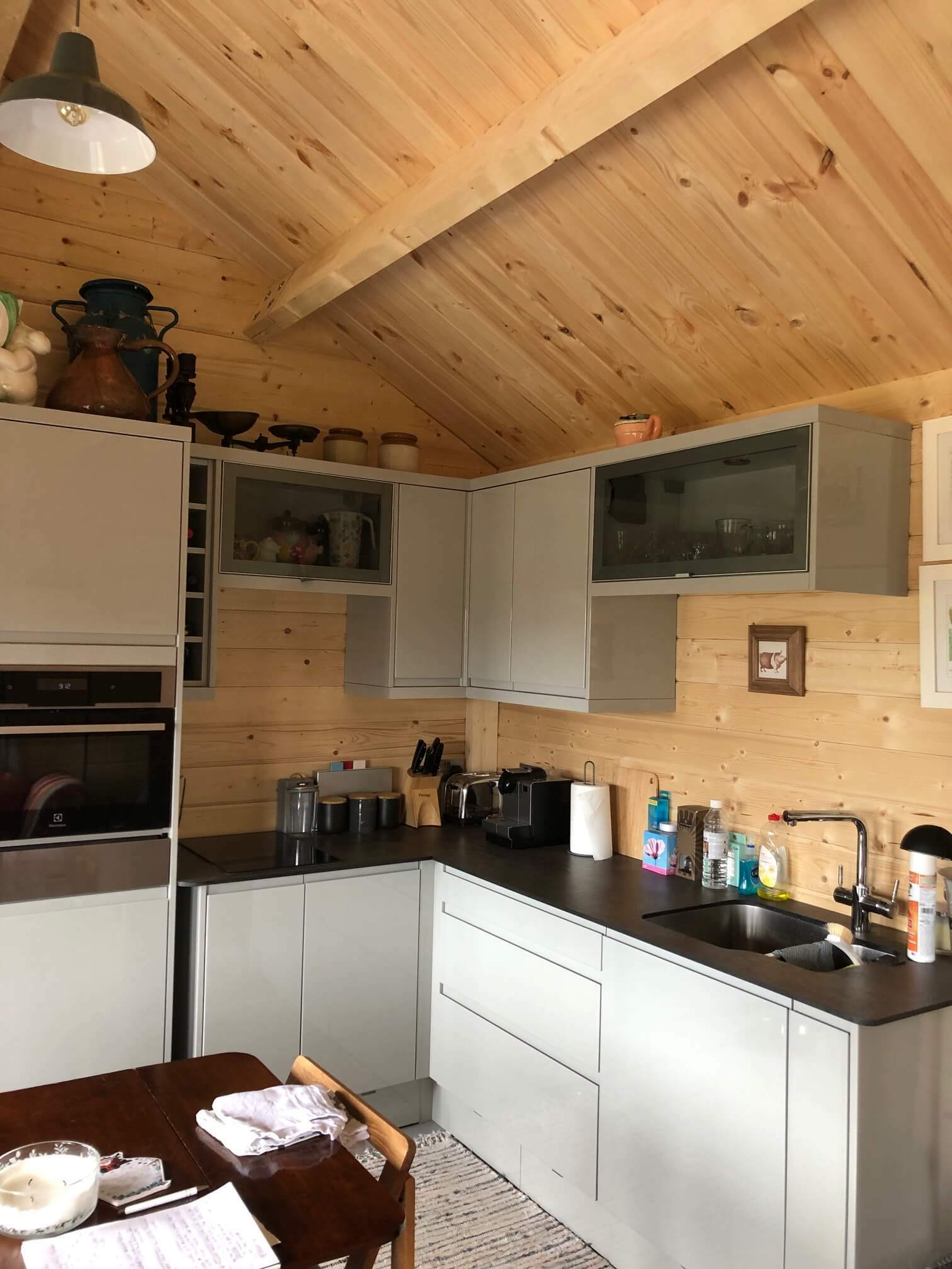 The Gray 8.0 x 4.0m 68mm Log Cabin