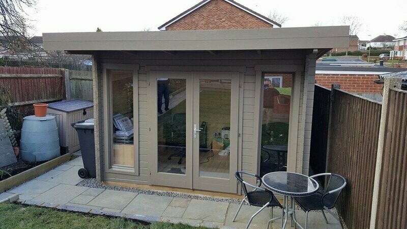Travis Log Cabin 44mm/68mm  3.5 x 2.5m