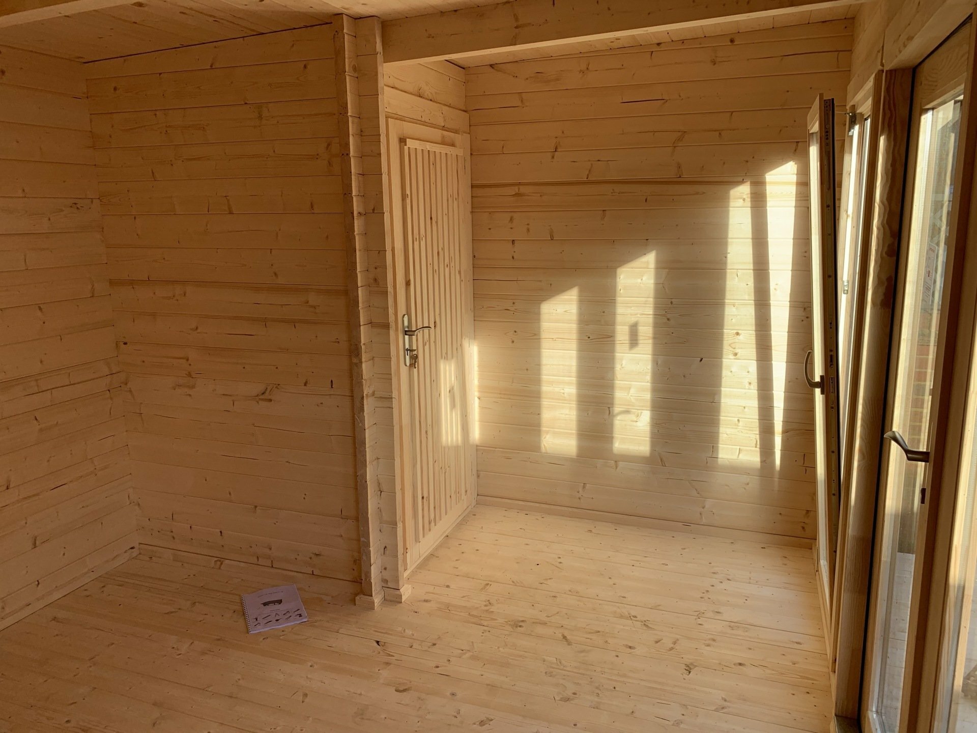 Twydell | 4.2 x 3.8m | 44mm | Multi Room
