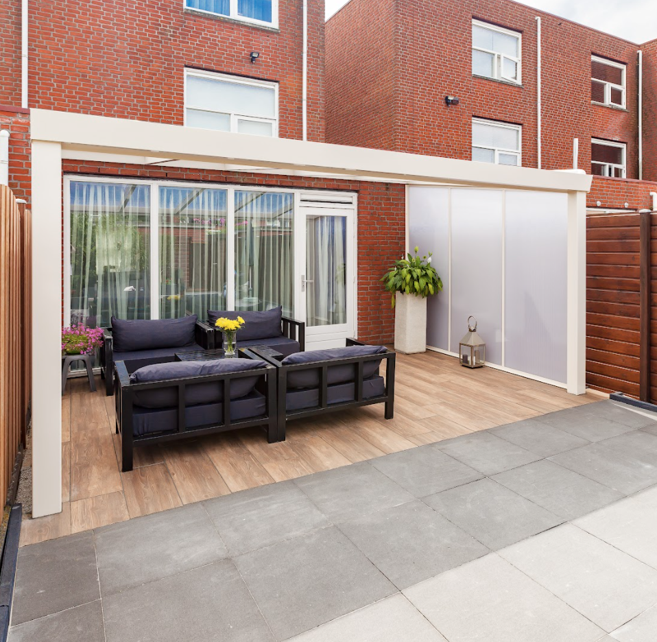 Kensington Veranda | 4 x 2.5m | Prices inc Fitting