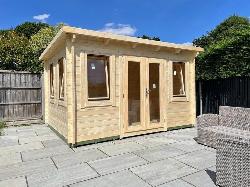 Whitear Log Cabin | 44 or 68mm Logs | 4.0 x 3.0m | Standard Range