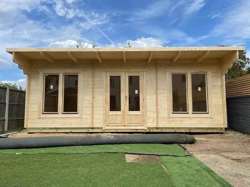 Rendall Log Cabin | 44mm or 68mm Logs | 7.0 x 4.2m Garden Building | Bespoke Range | MULTI ROOM