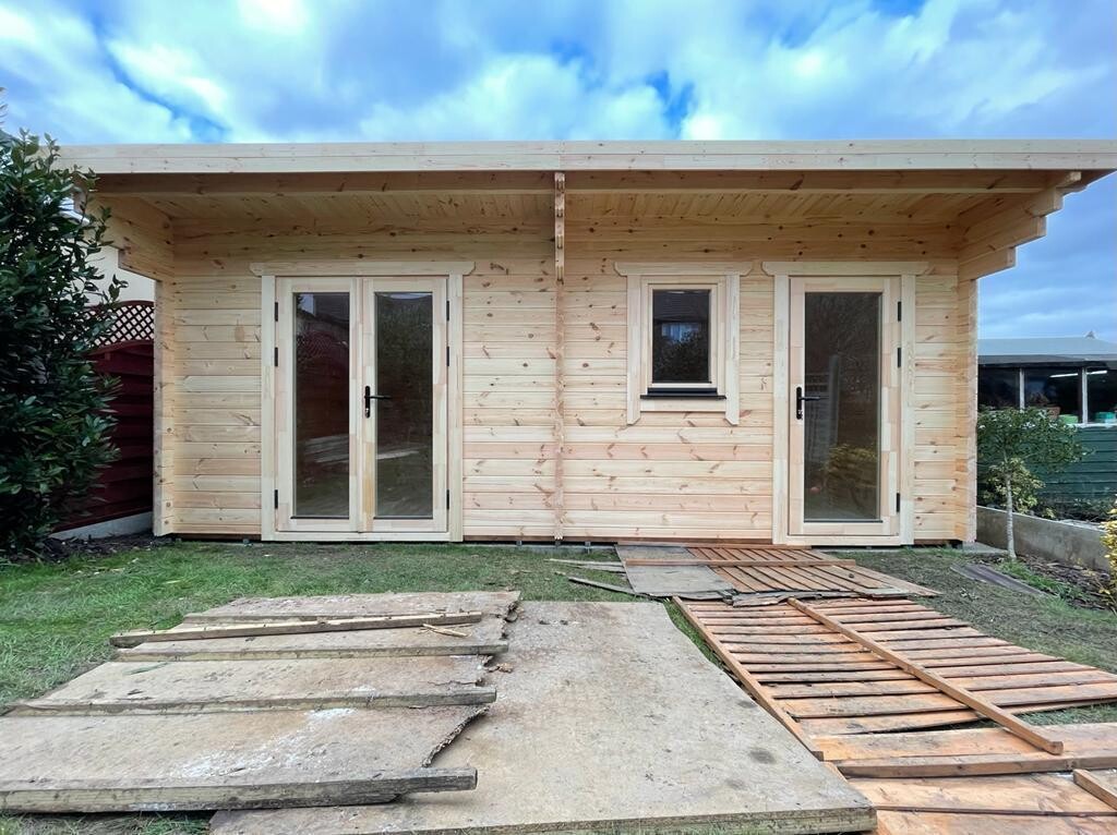 Defeo Log Cabin | 44mm or 68mm Logs | 6.0 x 3.0m Garden Building | Bespoke Range | MULTI ROOM