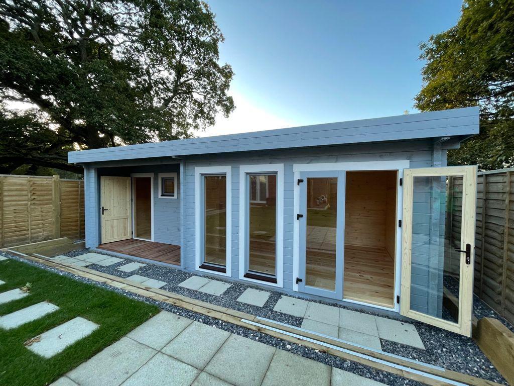 Fordham Log Cabin | 68mm | 7.6 x 3.6m | Bespoke Range