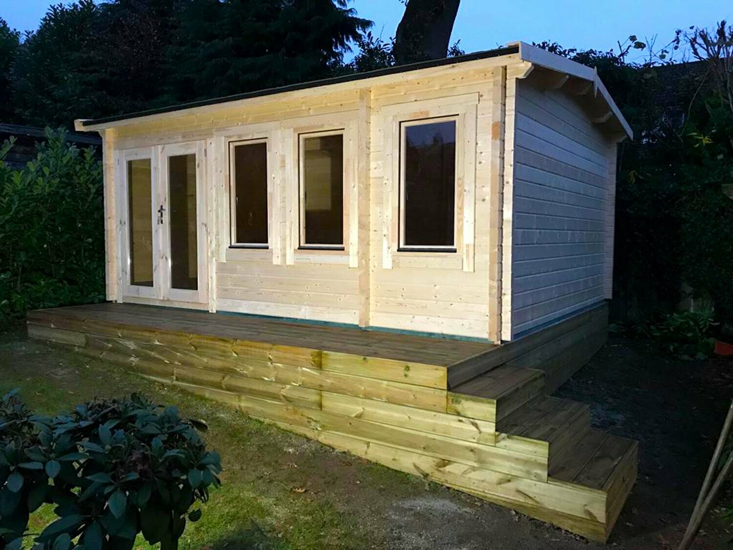Marlow Log Cabin 44mm 5.1 x 3.9m Marlow Log Cabin 44mm 5.1 x 3.9m