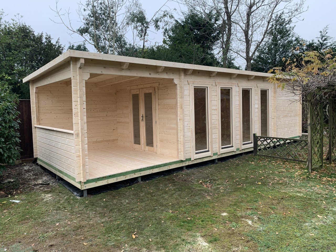 Koski Log Cabin | 68mm Logs | 9.5 x 3.5m | Bespoke Range