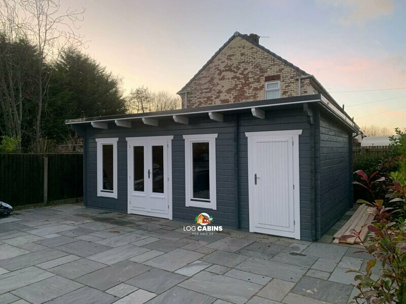 Busby Log Cabin | 7.0 x 4.25m | 44mm or 68mm | MULTI ROOM | Bespoke Range Busby log cabin
