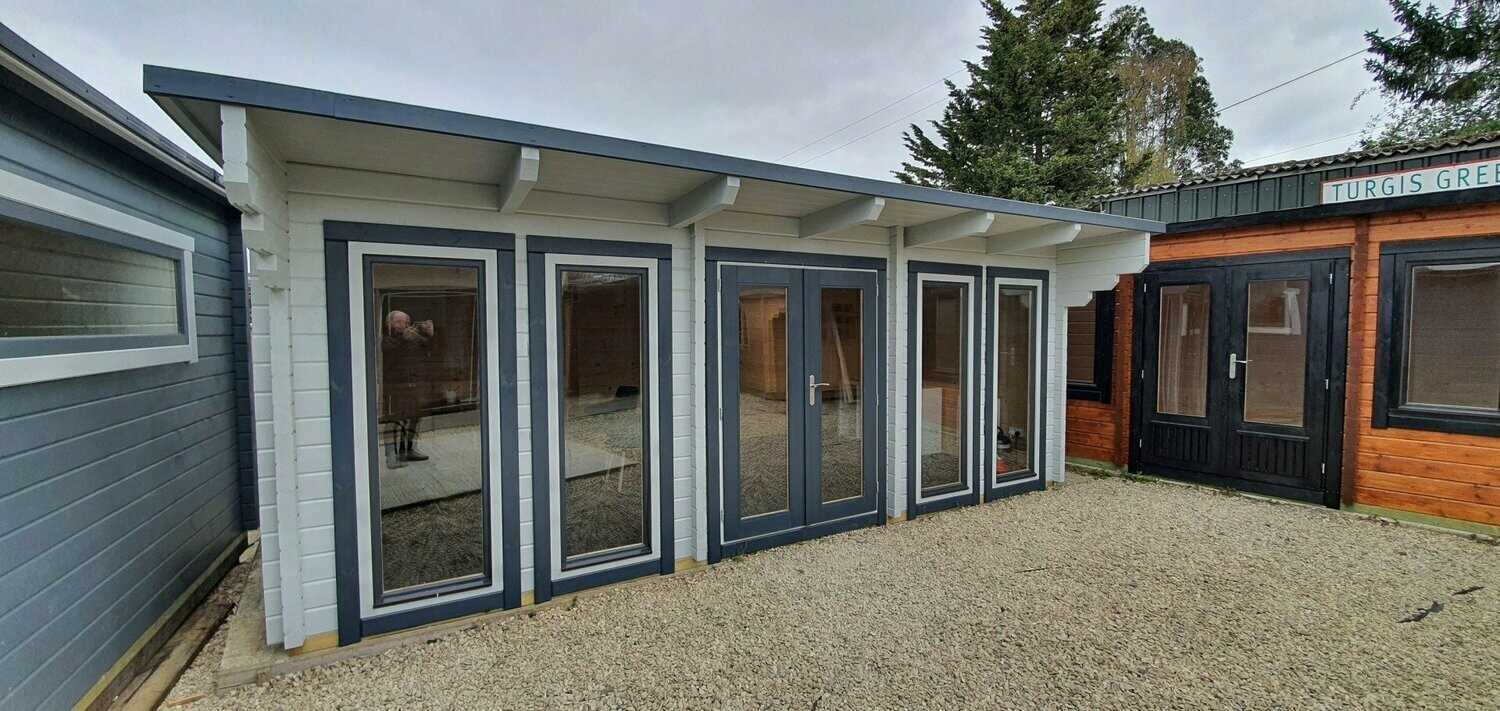 Eaton XL log cabin