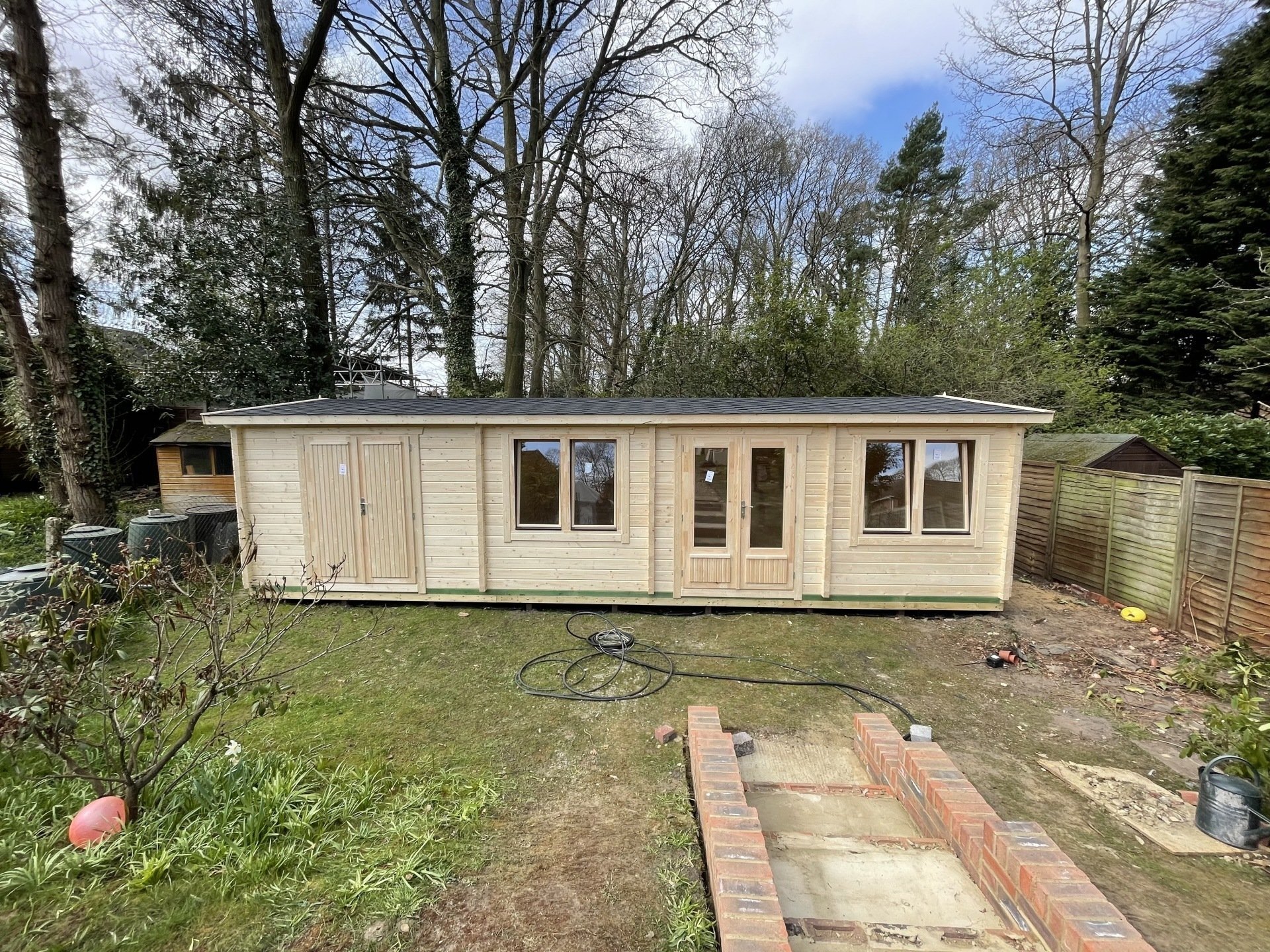 Carr Log Cabin | 44 or 68mm Logs | 10.5 x 4.0m | Multi Room Bespoke Range