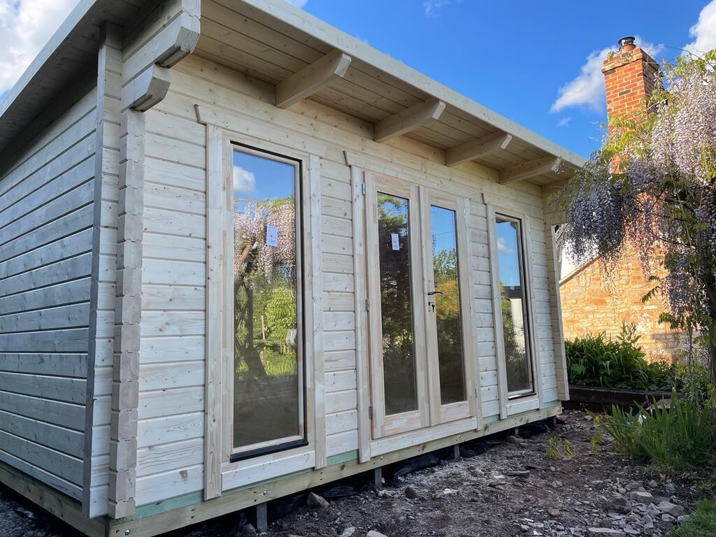 Laishley Log Cabin | 44 or 68mm Logs | 5.0 x 3.0m | Bespoke Range