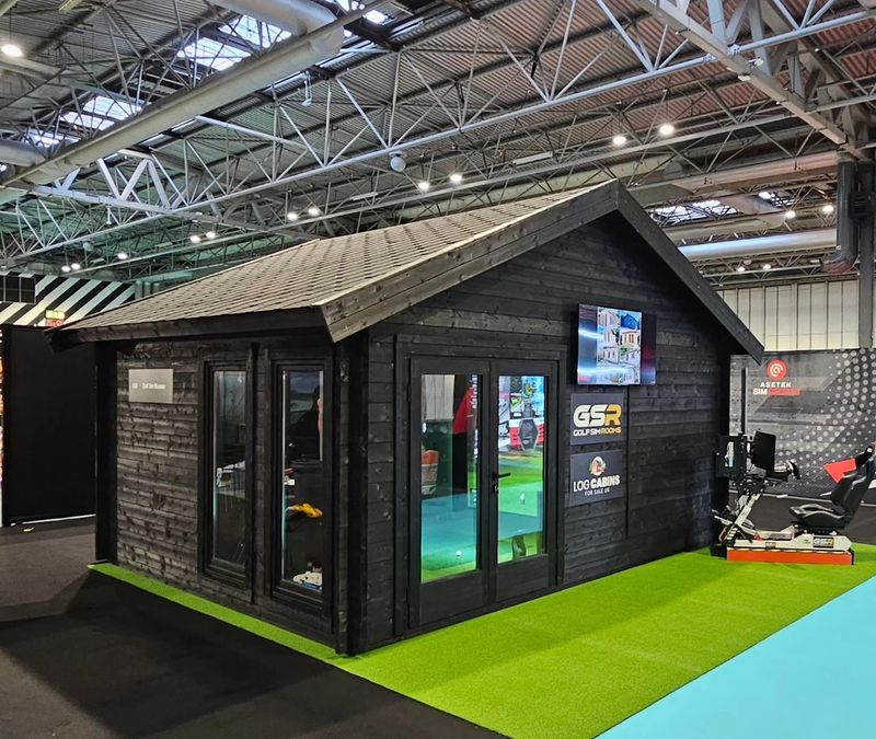 The Expo Golf Cabin | 5.0 x 4.0m (Internal) - Golf Simulator Log Cabin | 44mm Thick Logs | BESPOKE The Expo Golf Cabin | 5.0 x 4.0m (Internal) - Golf Simulator Log Cabin | 44mm Thick Logs | BESPOKE