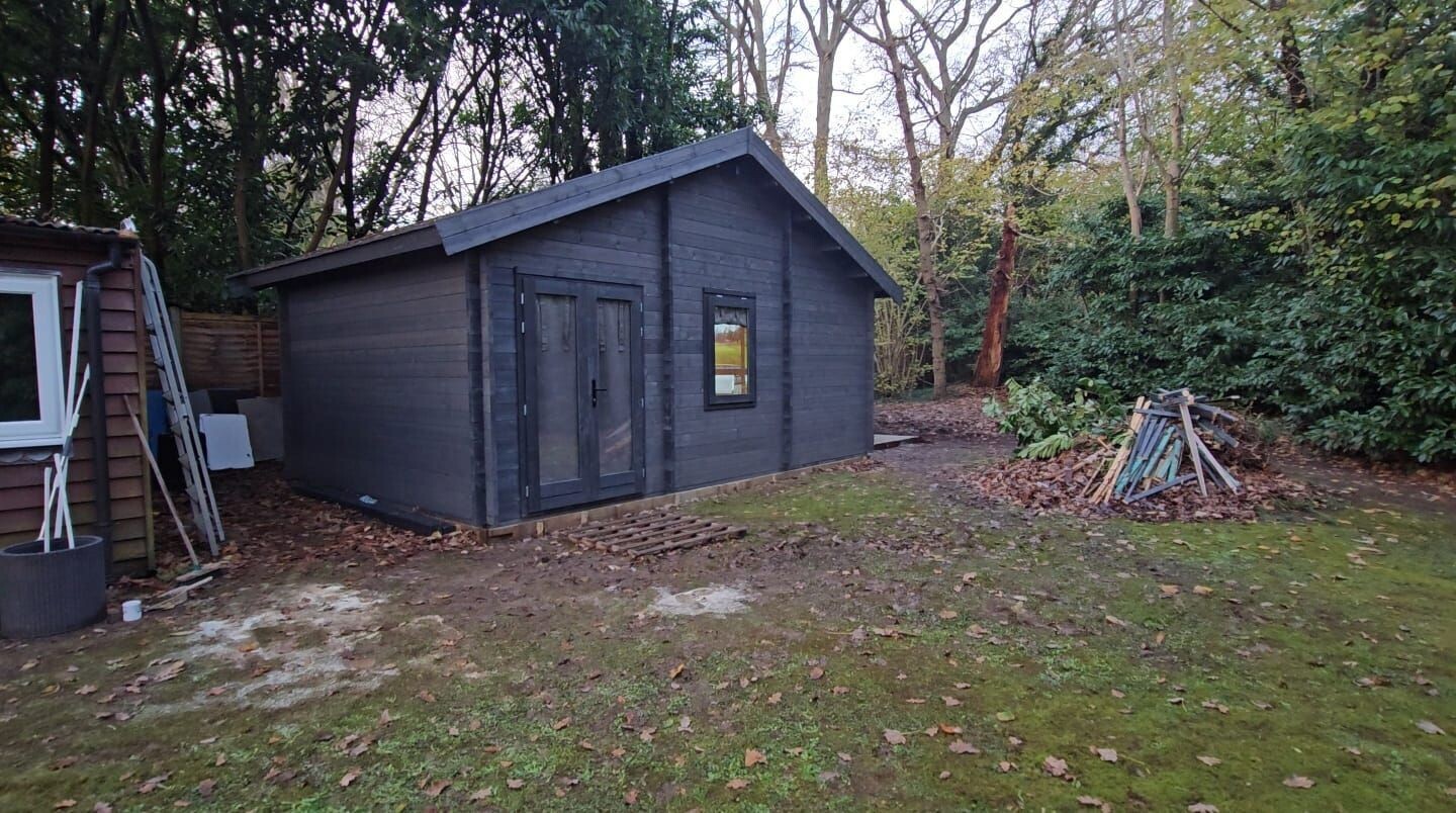 The Beach Hut Golf Simulator Cabin | 6.0 x 4.0m (Internal) - Golf Simulator Log Cabin | 44mm Thick Logs | BESPOKE The Beach Hut Golf Simulator Cabin | 6.0 x 4.0m (Internal) - Golf Simulator Log Cabin | 44mm Thick Logs | BESPOKE
