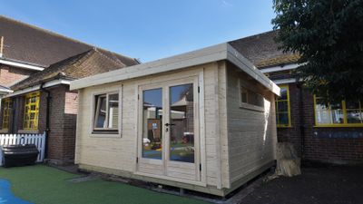 The Basingstoke Log Cabin | 68mm | 4.5 x 3.6m  | Bespoke Range