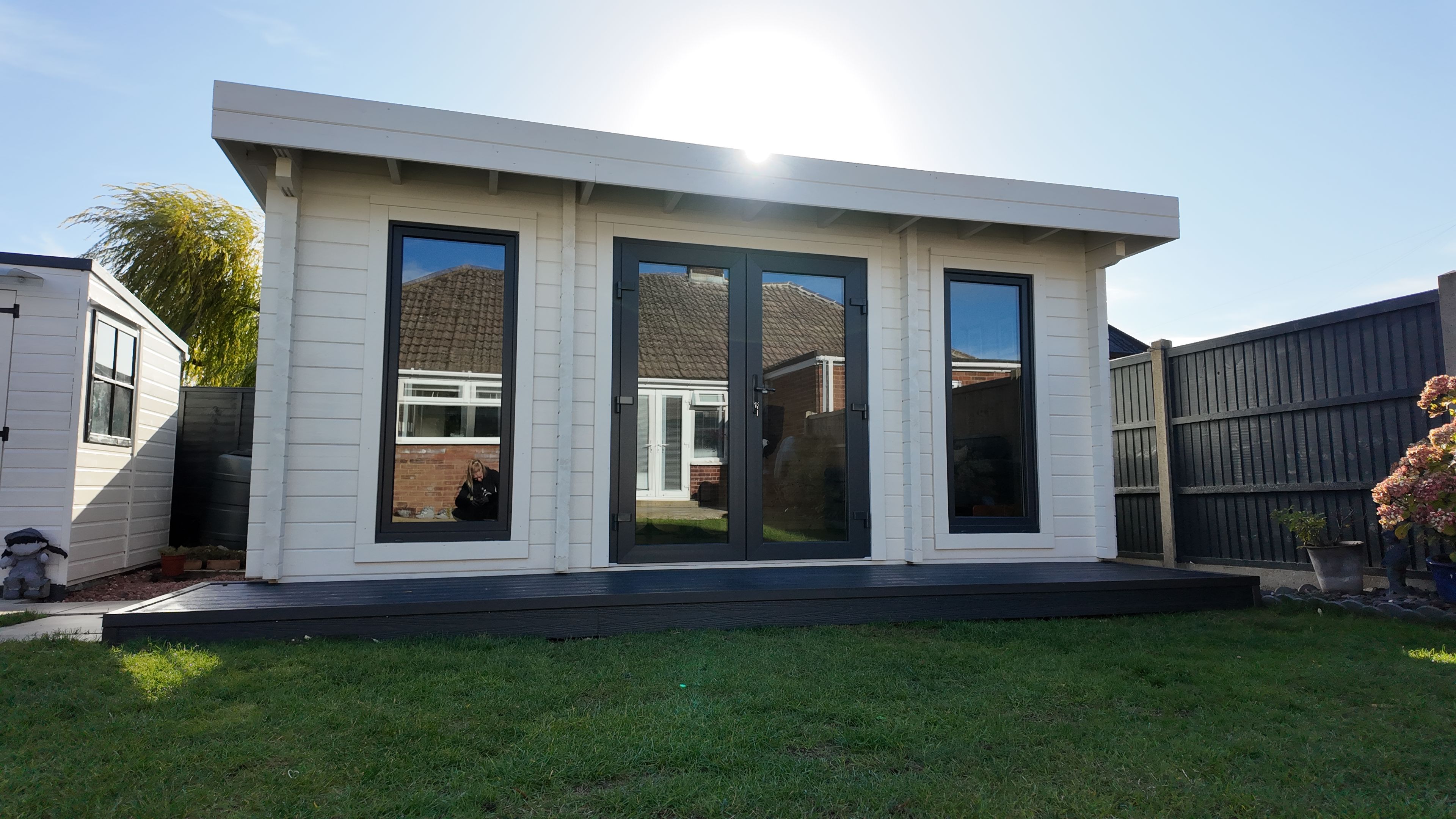 Isabel Log Cabin | 44mm or 68mm Logs | 5 x 3m | Bespoke Range