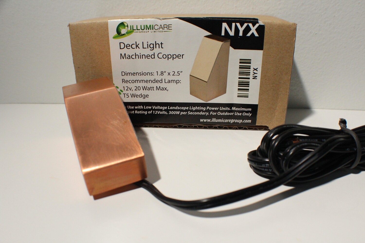 NYX - SMALL DECK MOUNT ARCHITECTURAL FIXTURE