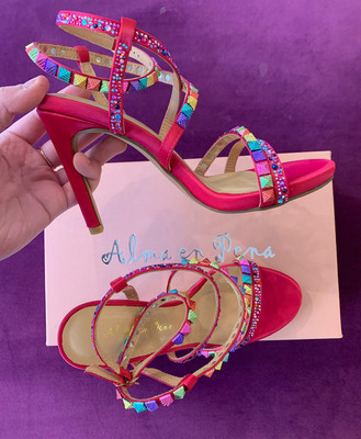 V19322 Pink Jewelled Strappy High Heel V19322 Pink Jewelled Strappy High Heel