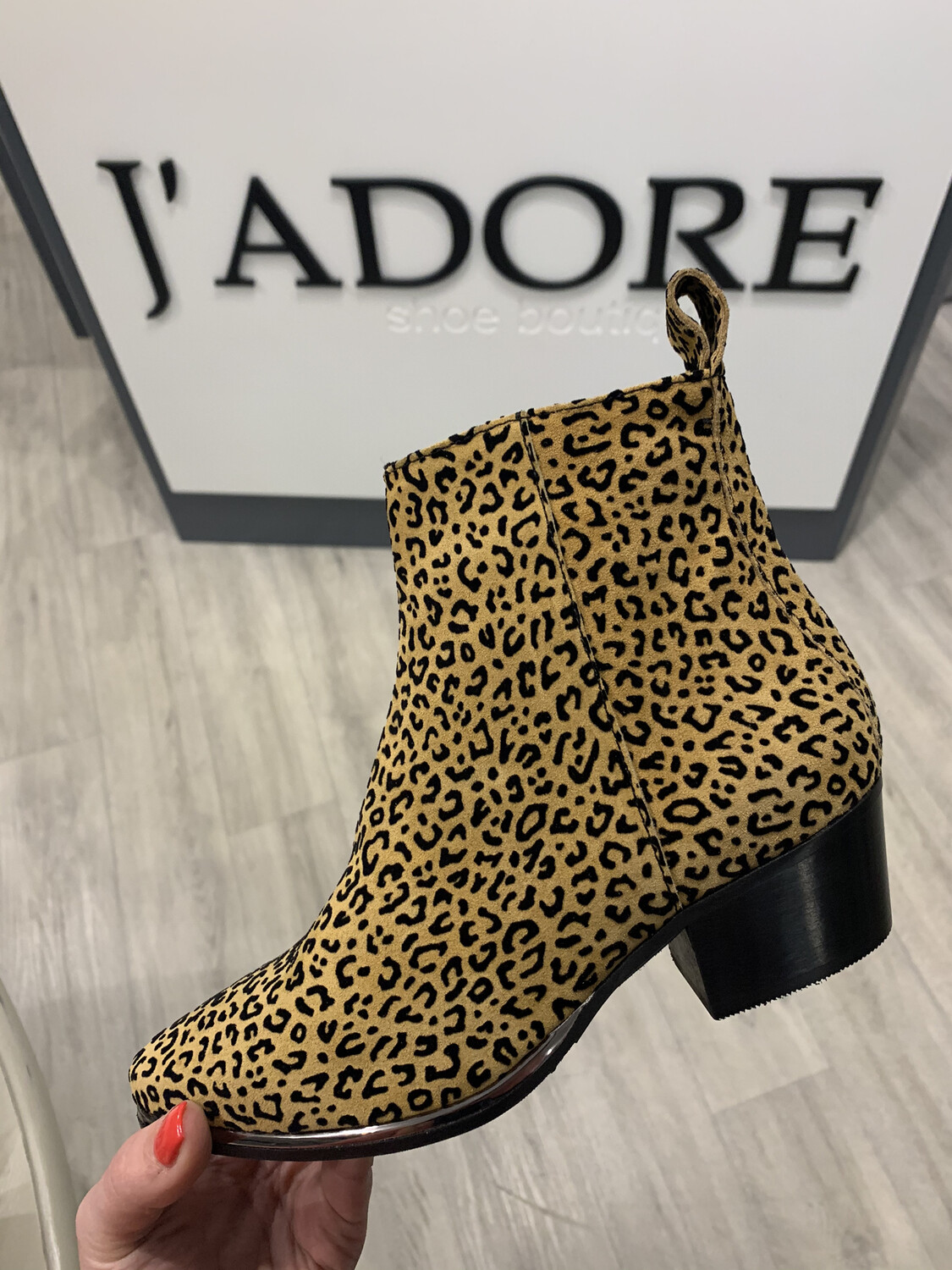 4918 Leopard Heeled Boot 