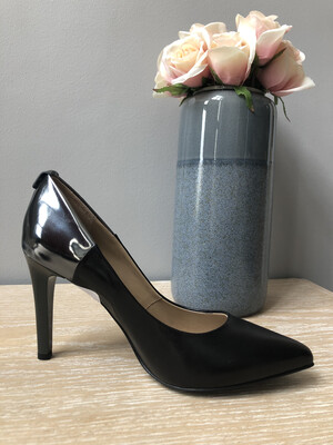 Black Leather Court Shoe With Chrome Heel
