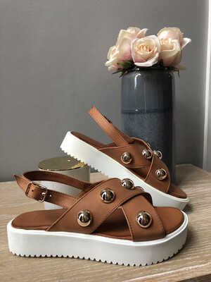 Coconut Stud Criss Cross Platform Coconut Stud Criss Cross Platform