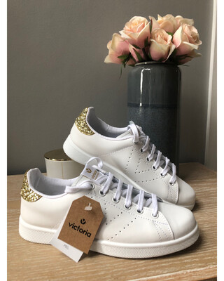White Leather Trainer With Gold Sparkle White Leather Trainer With Gold Sparkle
