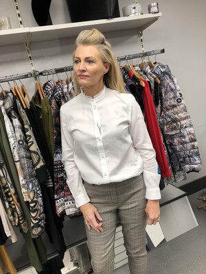 White Organic Cotton Long Sleeve Blouse White Organic Cotton Long Sleeve Blouse