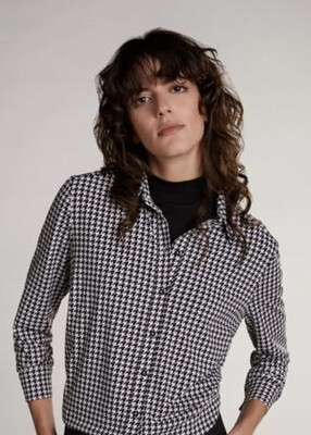 Black And Cream Geo Print Blouse Black And Cream Geo Print Blouse