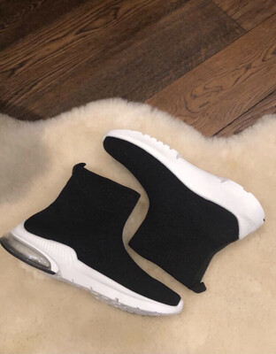 Black Sock Trainer With Air Bubble