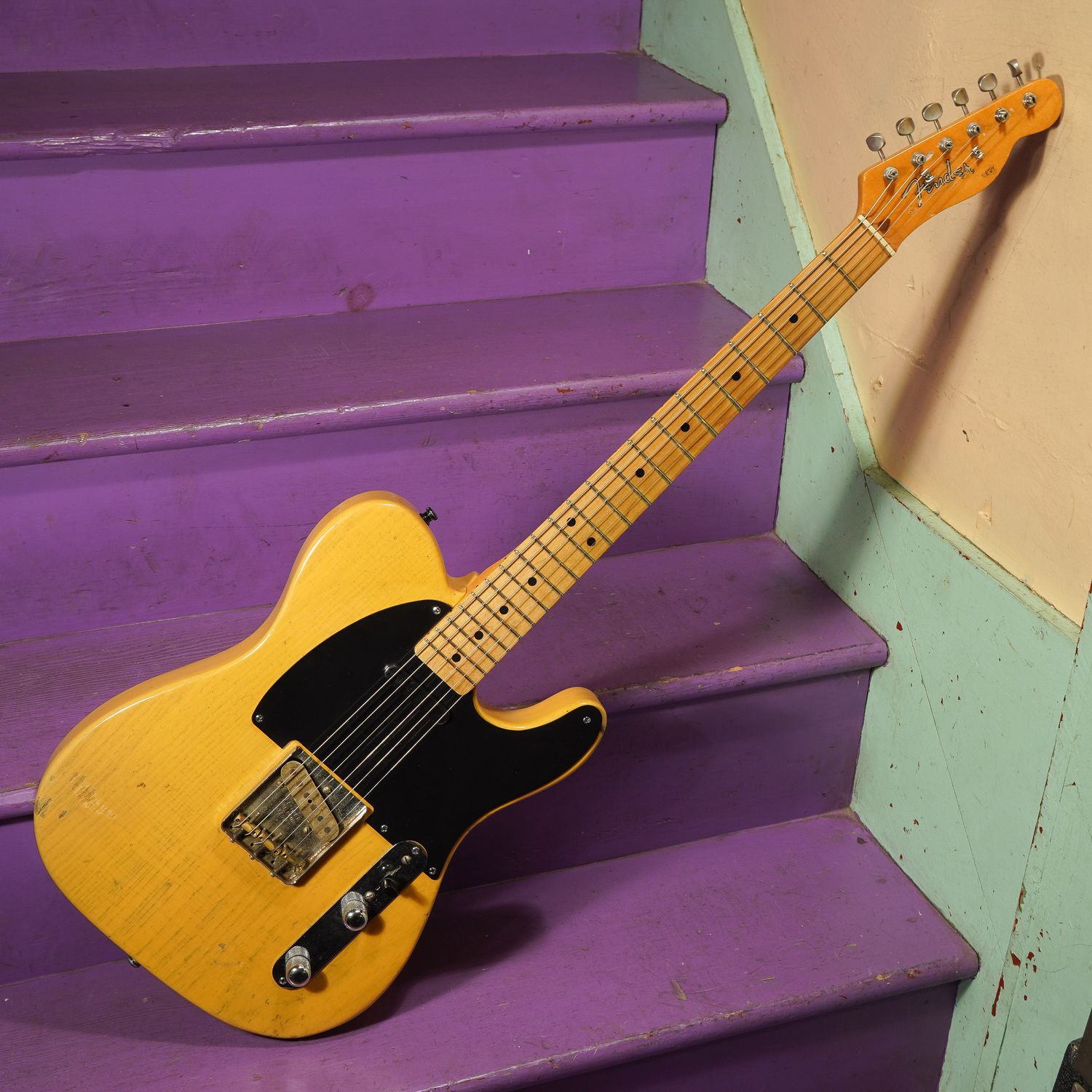 1982 Fender USA &#39;52 Reissue Telecaster Electric Guitar