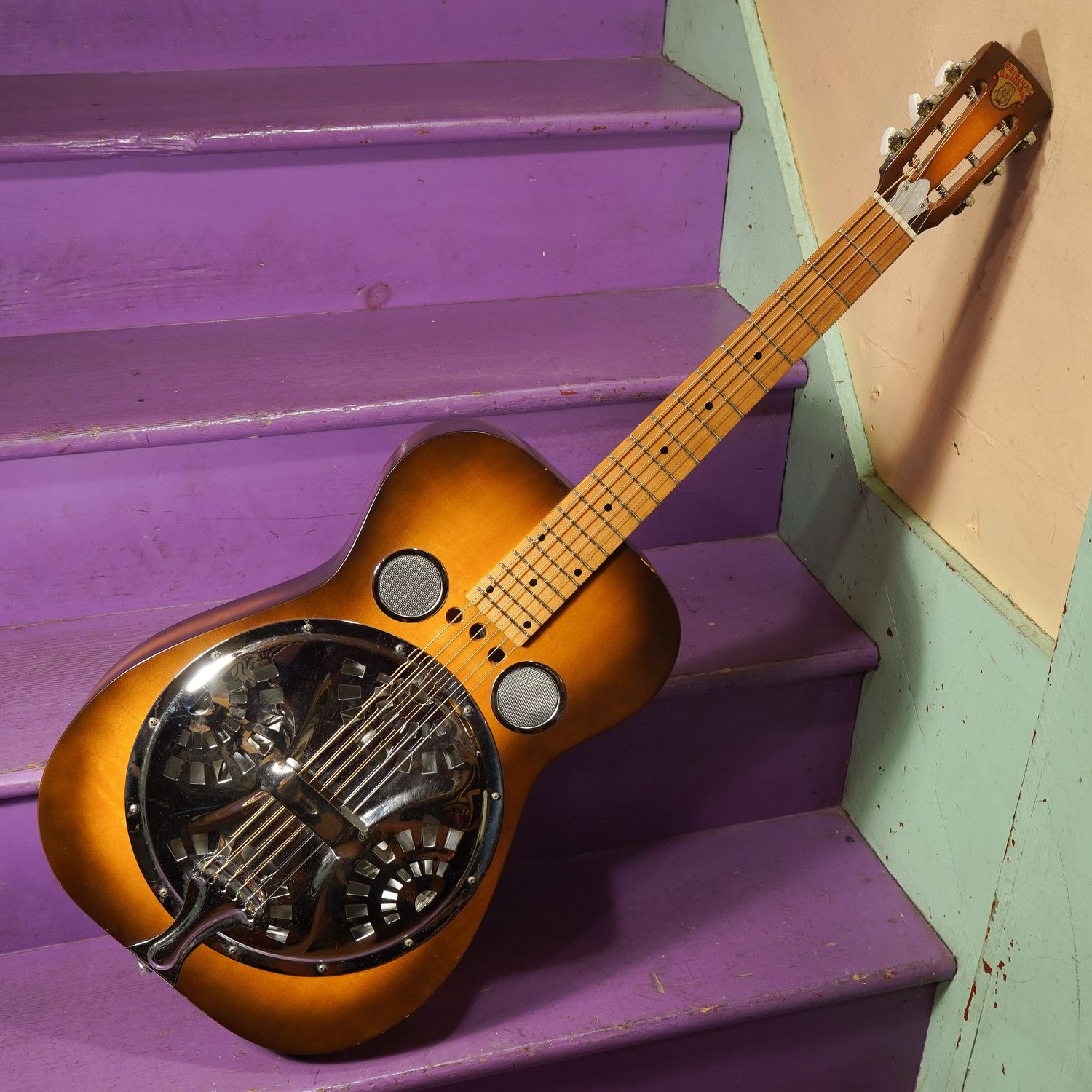 1991 OMI Dobro Model 10 Hound Dog Roundneck Resonator Guitar