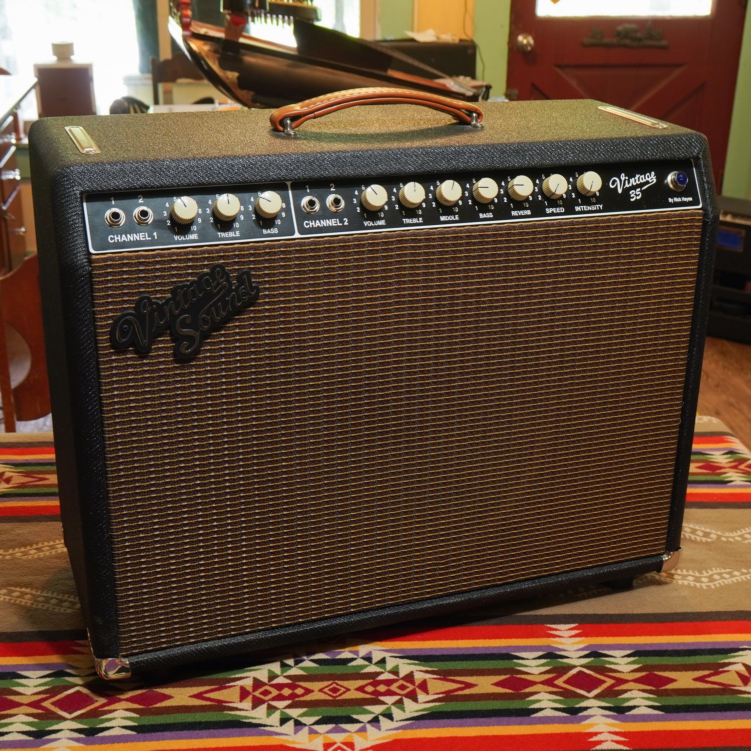 2018 Vintage Sound Vintage 35 35w 1x12&quot; Tube Amp Combo