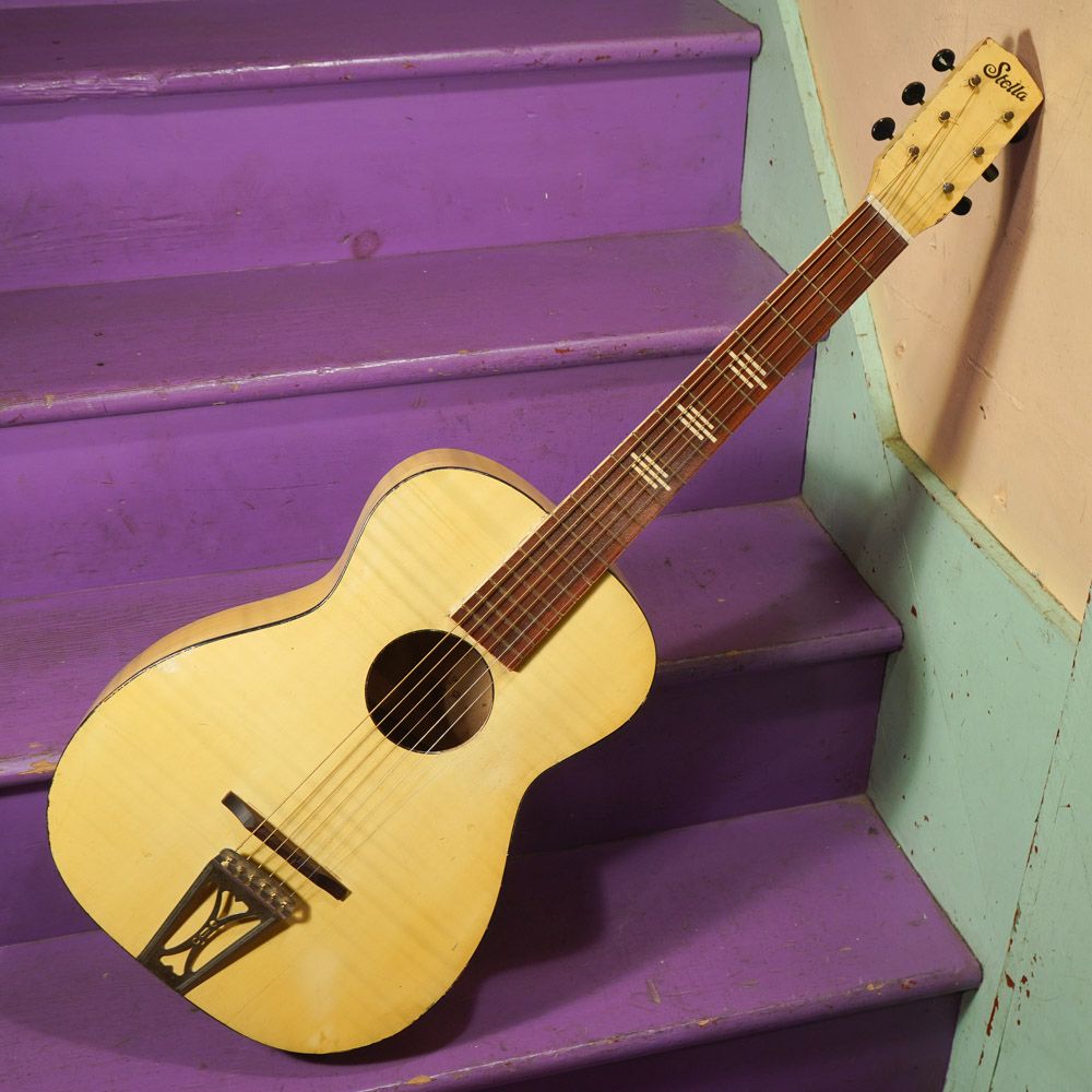 1940s Harmony H928 Stella Parlor Guitar