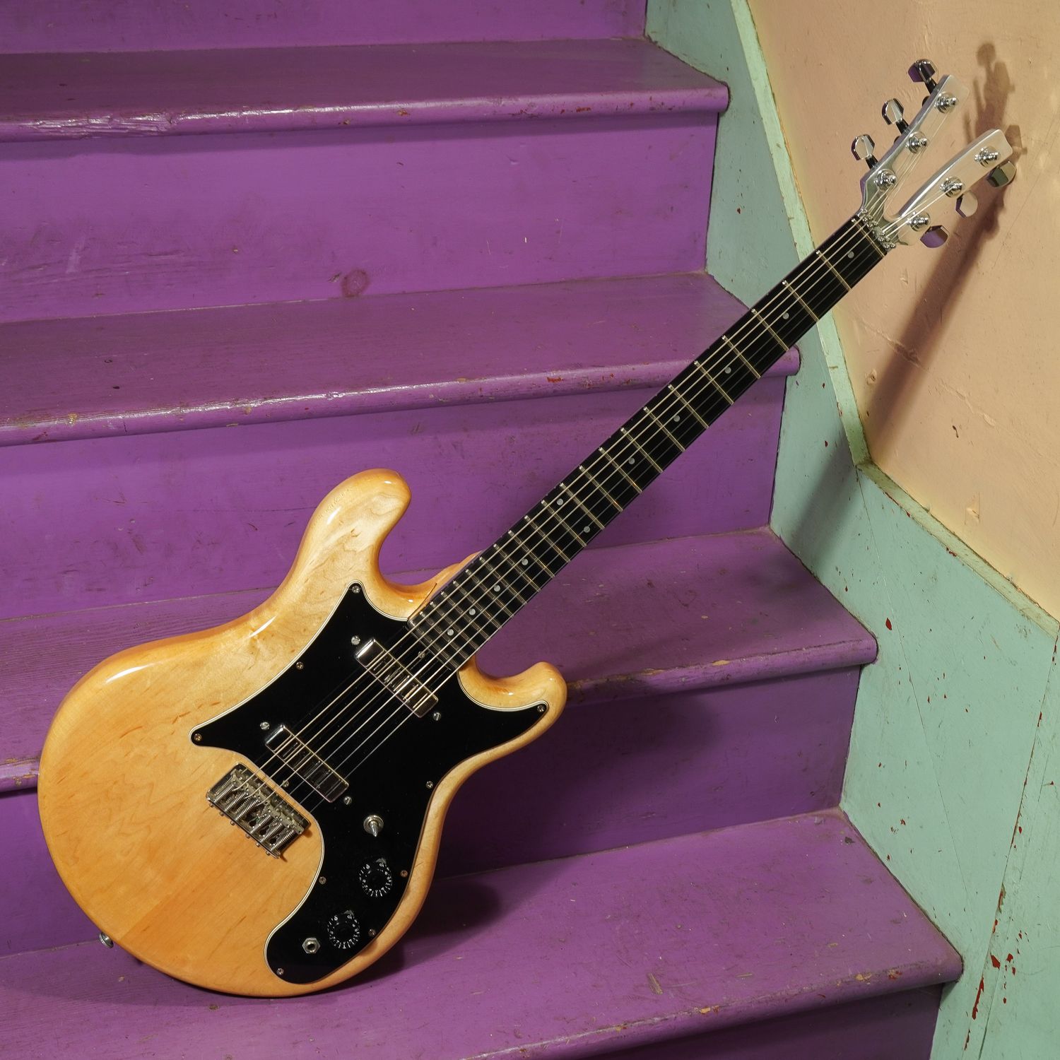 1970s Kramer 250G Aluminum-Neck Electric Guitar 1970s Kramer 250G Aluminum-Neck Electric Guitar