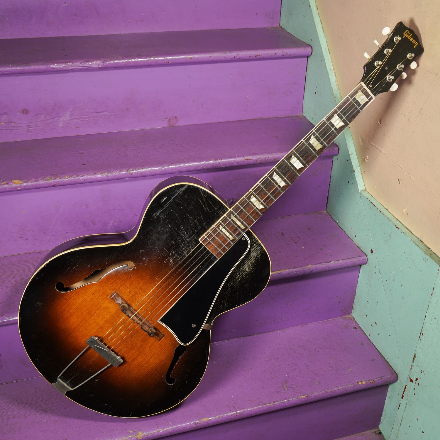 1952 Gibson L-50 Carved-Top Archtop Guitar 1952 Gibson L-50 Carved-Top Archtop Guitar