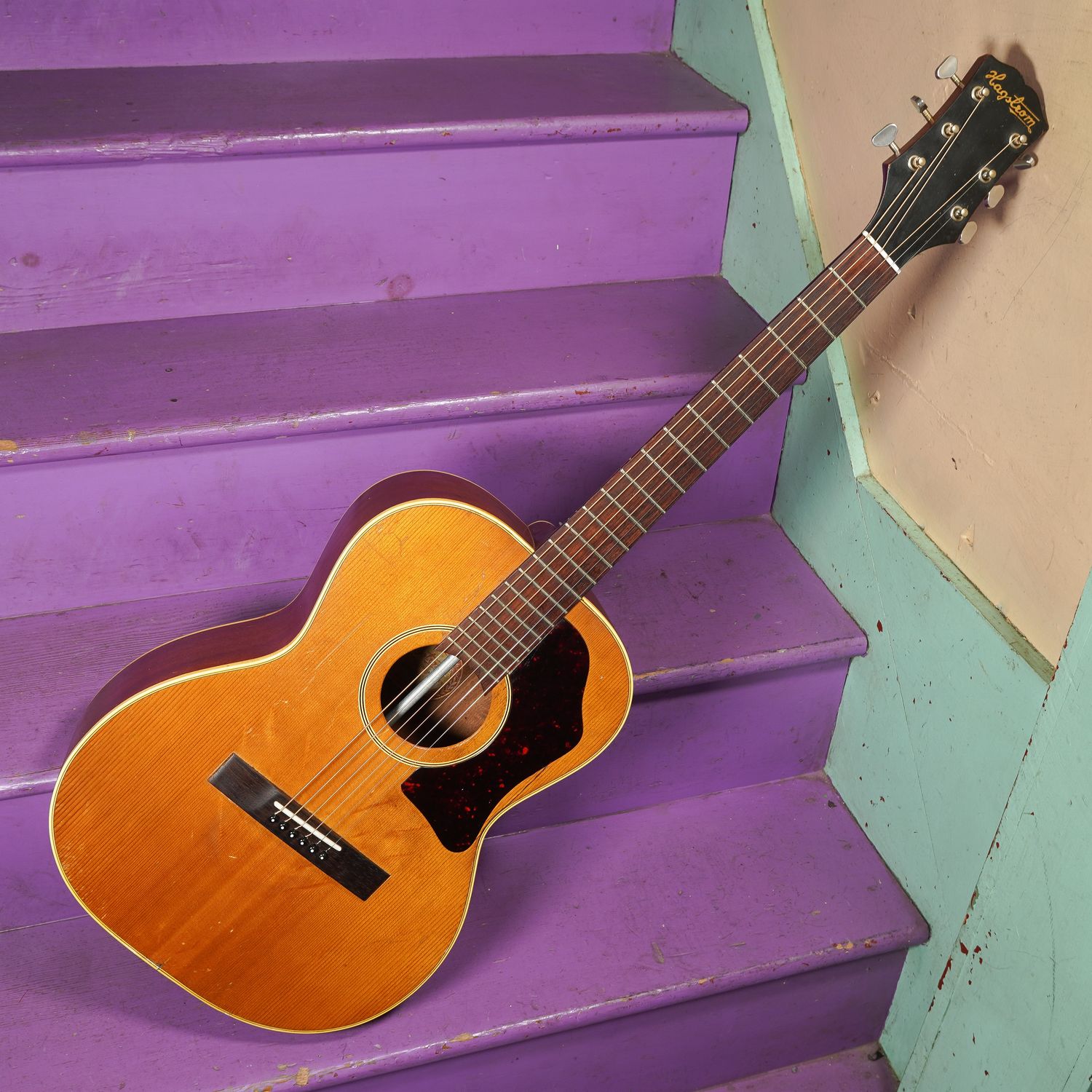 1967 Hagstrom H-11 00-Size Guitar 1967 Hagstrom H-11 00-Size Guitar