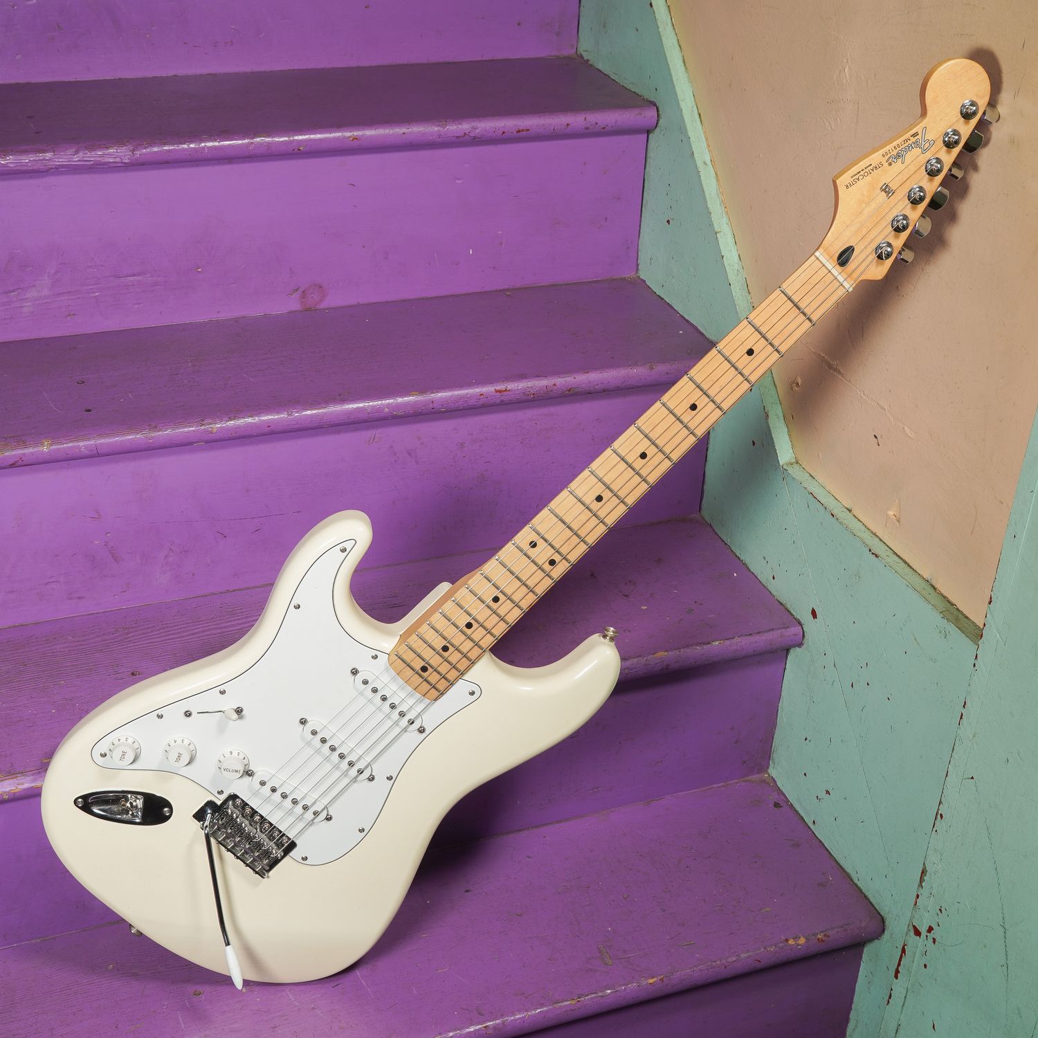 2007 Fender Mexico Lefty Stratocaster Electric Guitar 2007 Fender Mexico Lefty Stratocaster Electric Guitar